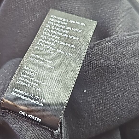 Urban Outfitters -187 UO Black Lexi Cutout Slim Leg Flare Pull On Pants Size S‎ - Picture 7 of 8